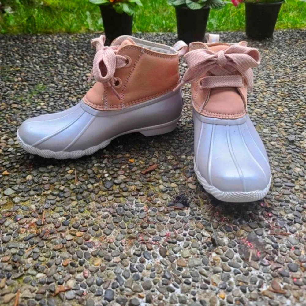 Sperry duck boots